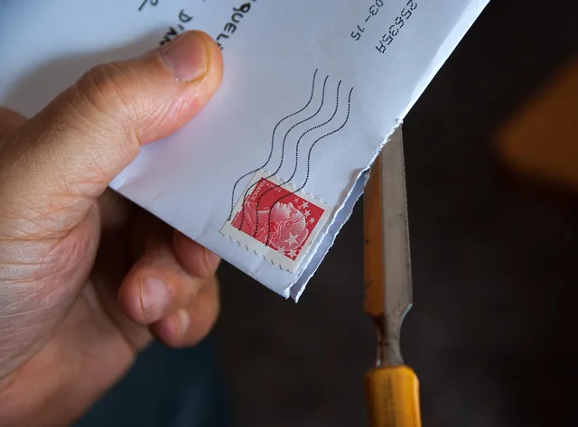 mail, letter, correspondence, envelope, stamp, mail, envelope, envelope, envelope, envelope, envelope, stamp. Druckabwicklung organisieren: Auftrag, Vorankündigung und Abnahme