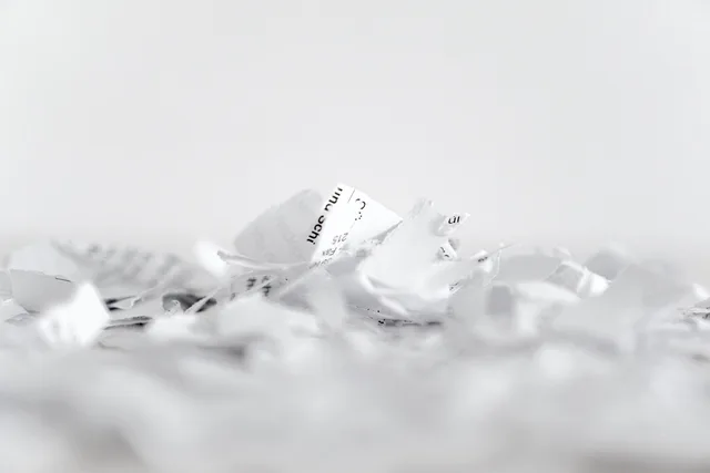 Foto zum Beitrag Geschäftsdrucksachen für kleine Unternehmen: Formate, Materialien, Druckoptionen und Beschaffung