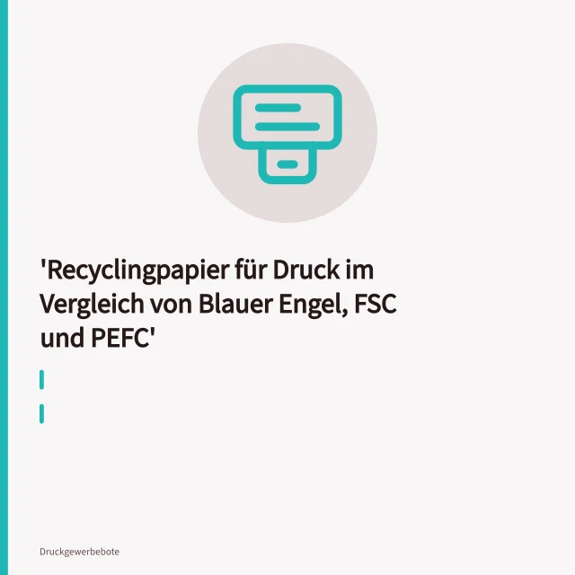 Recyclingpapierbogen läuft durch die Walzen einer Offsetdruckmaschine. Recyclingpapier für Druck im Vergleich von Blauer Engel, FSC und PEFC